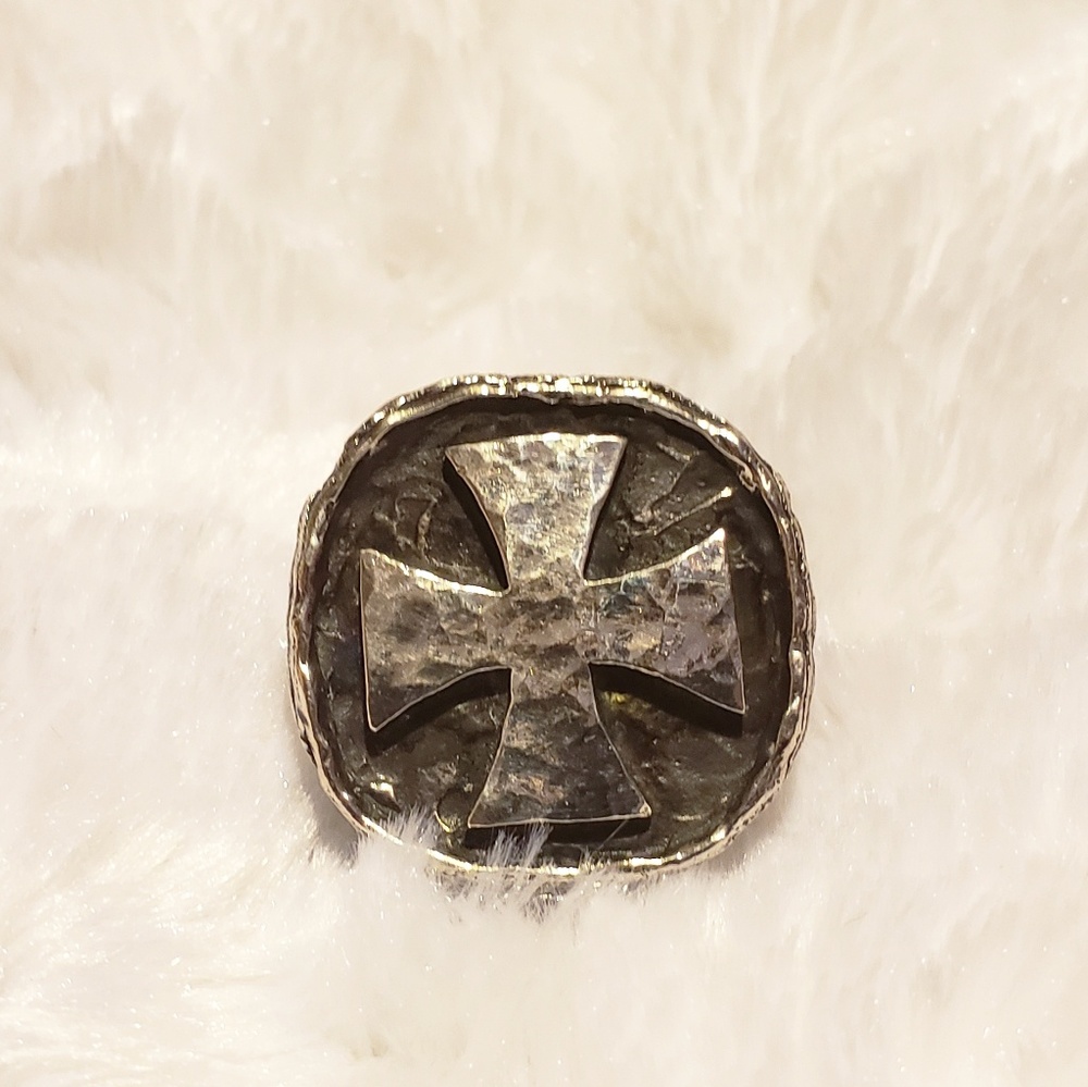 Cross Ring - image 2